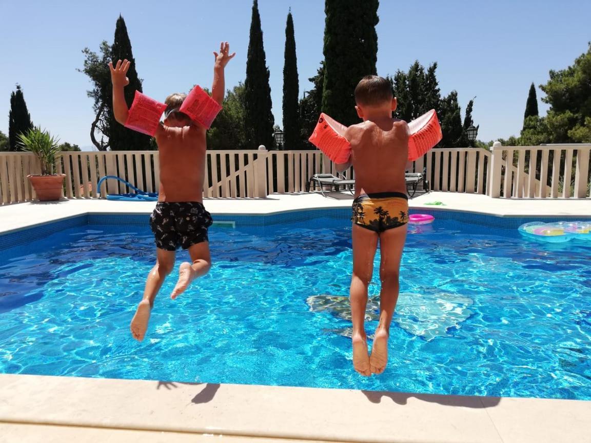 Ursa Minor Villa Sumartin Dış mekan fotoğraf